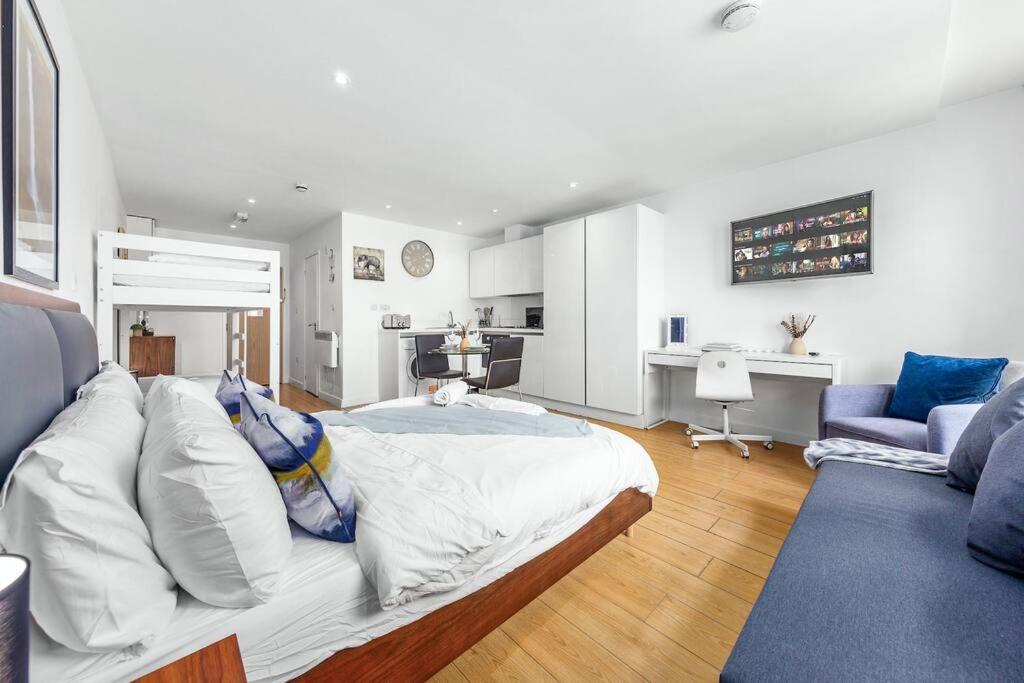 Apartament Piccadilly Haven, Flat In Vr12 Londra
